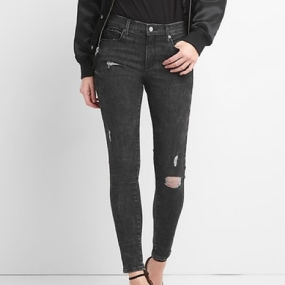 GAP Distressed Sculpt True Skinny Jeans